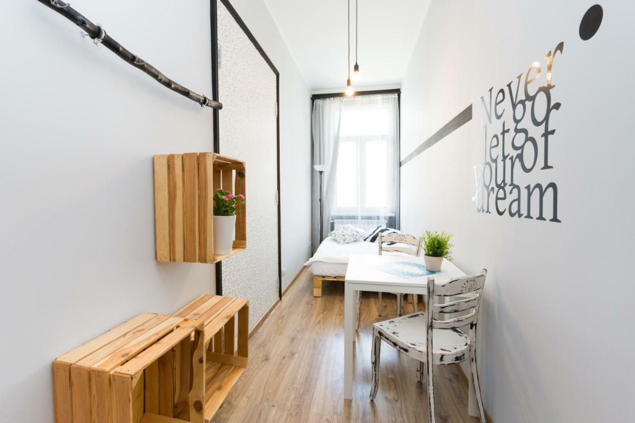 Dot Hostel - Pokoje I Noclegi W Centrum Μπιέλσκο-Μπιάλα Εξωτερικό φωτογραφία